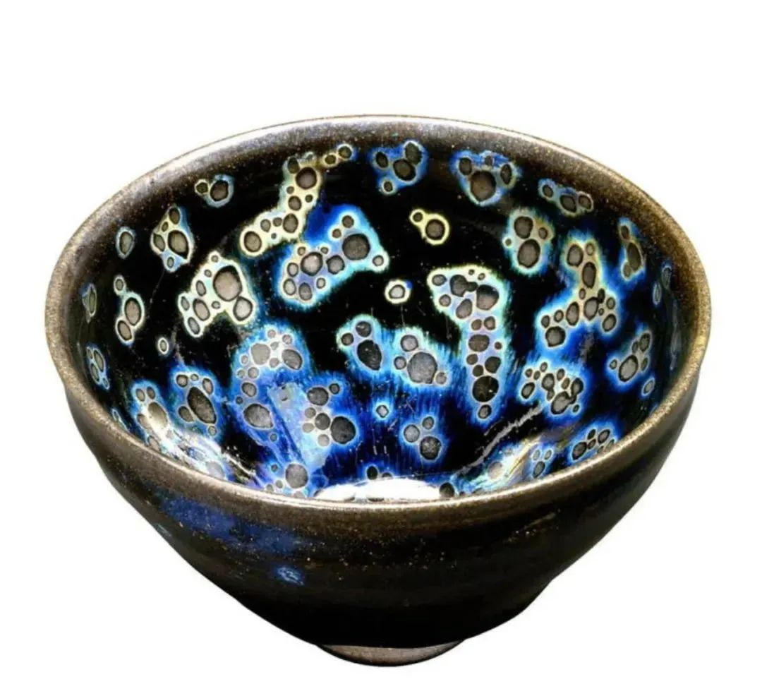 建盏釉面的形成原理