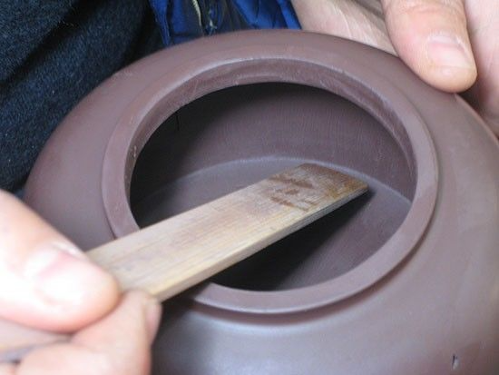 看推墙刮底，能判断是不是全手工壶吗？