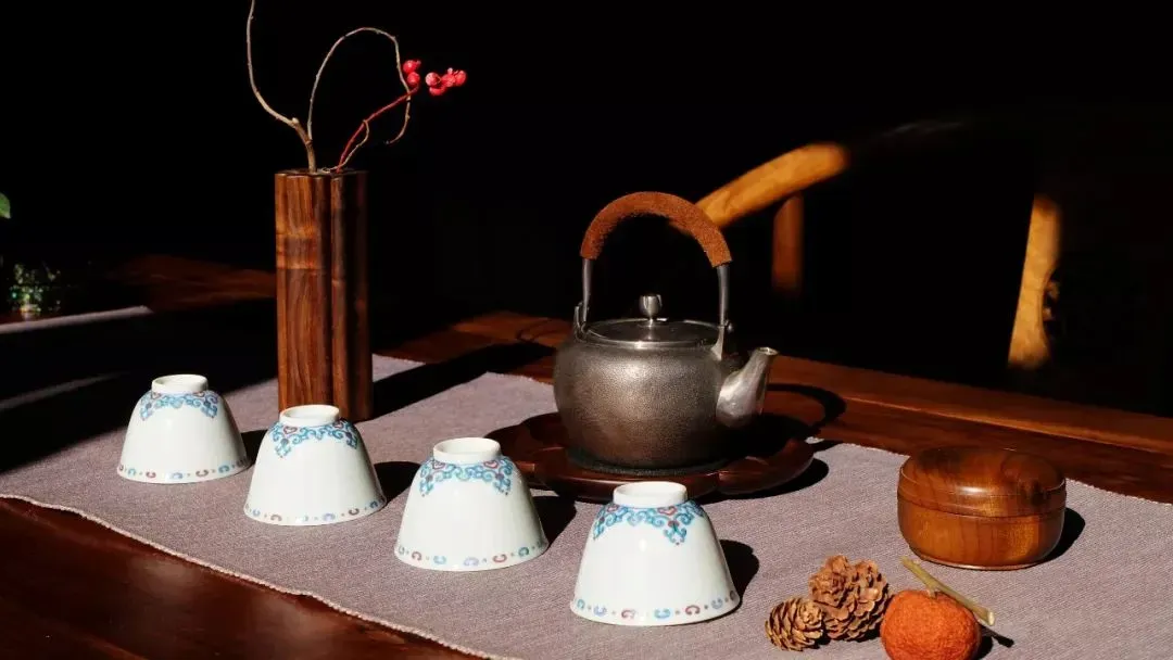 不同年份白茶（寿眉）生化成分的变化