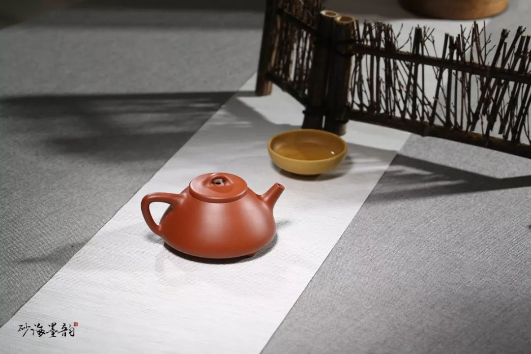 茶中的这九种香气和十四种滋味，你喝全过吗？