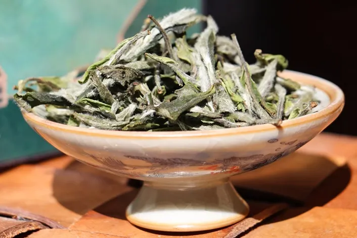 白茶萎凋的三种方式，各有什么特点
